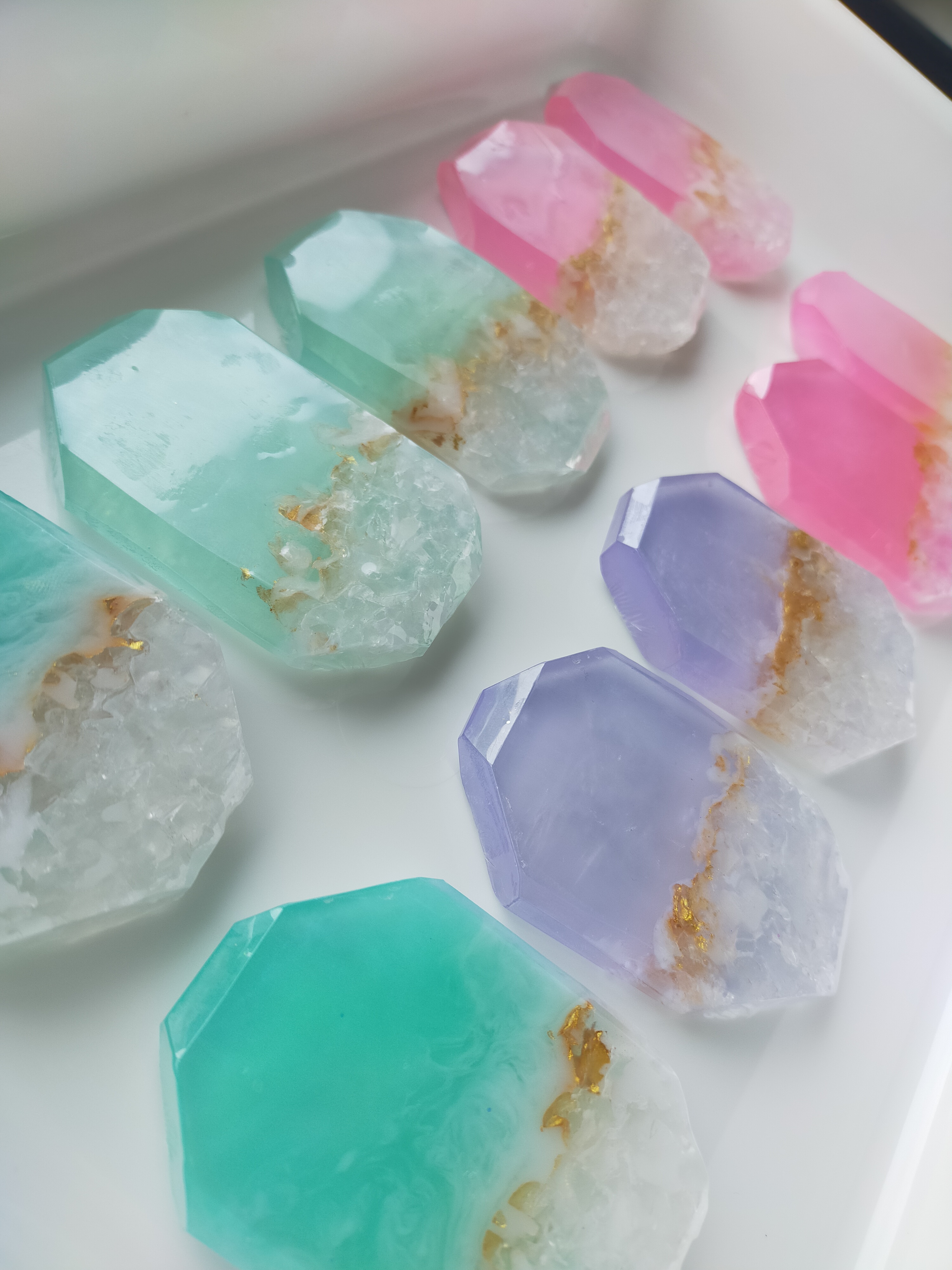 9月:グリセリンMP宝石石鹸