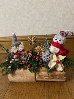 三条教室【ワンデー特別講座】ウッドベースのクリスマスアレンジ
