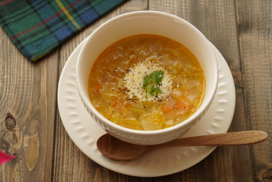野菜たっぷりミネストローネ