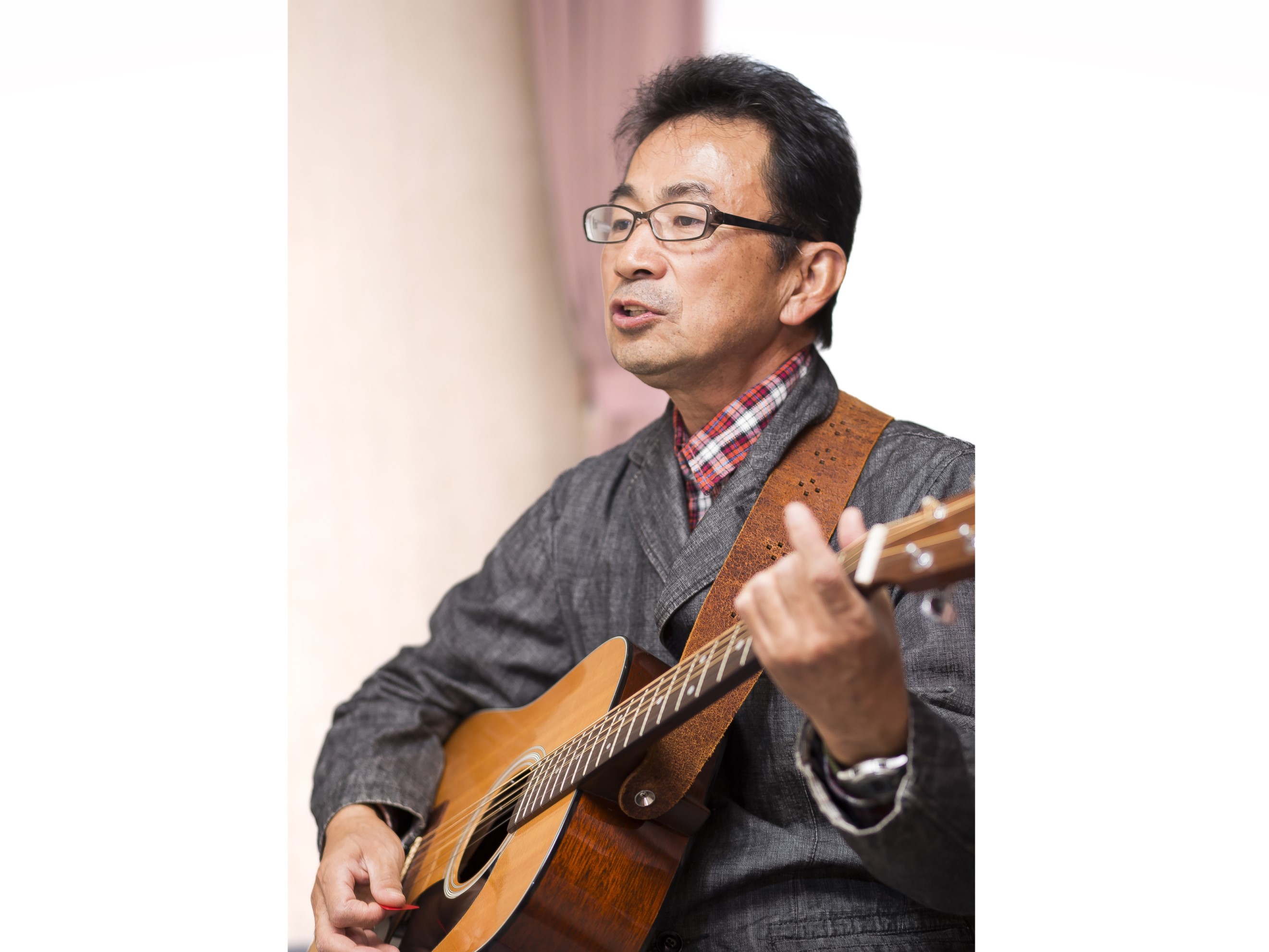  はじめてのギター・ウクレレ（個人レッスン ）Ⓒ