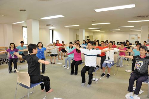 姿勢改善・痛み解消エクササイズ「エゴスキュー」