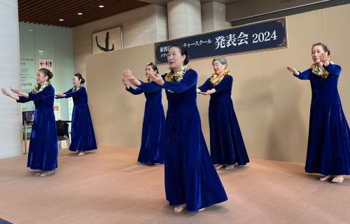 アロハ フラ 　Ａ夜／Ｂ昼／C午前