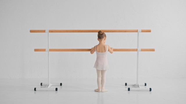 子どものためのクラシック・バレエ教室（３歳～）