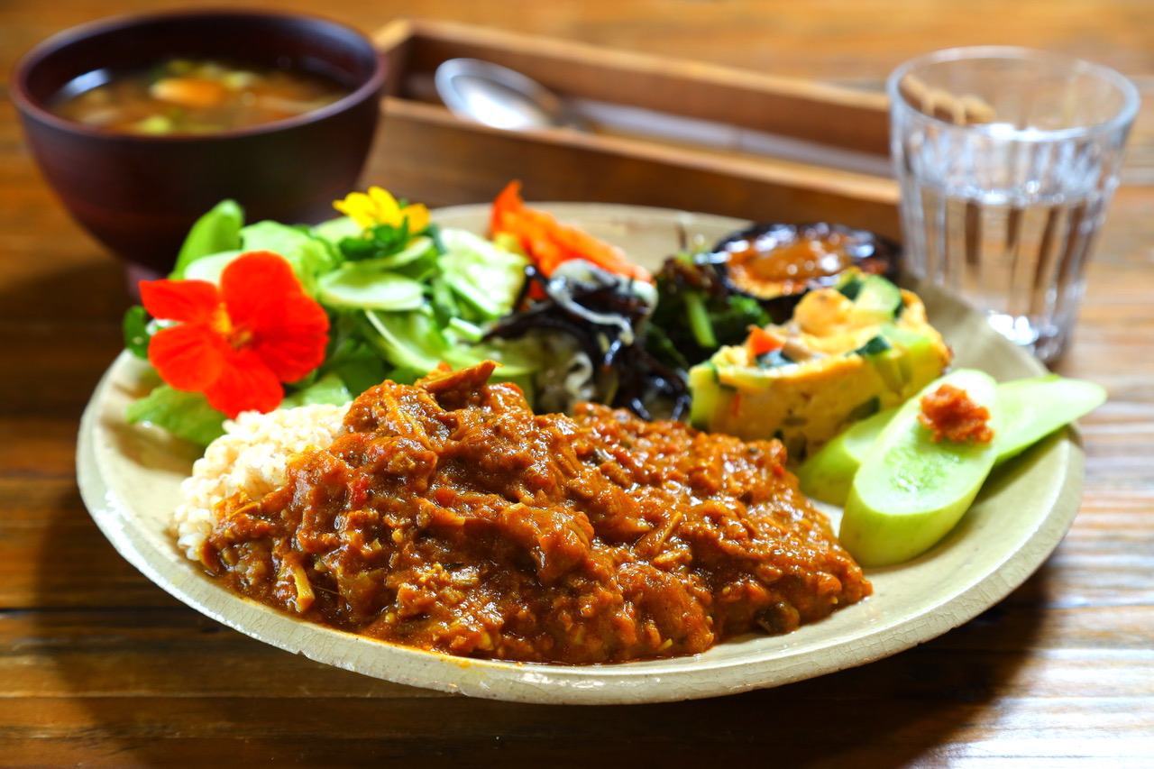 ひかり食堂