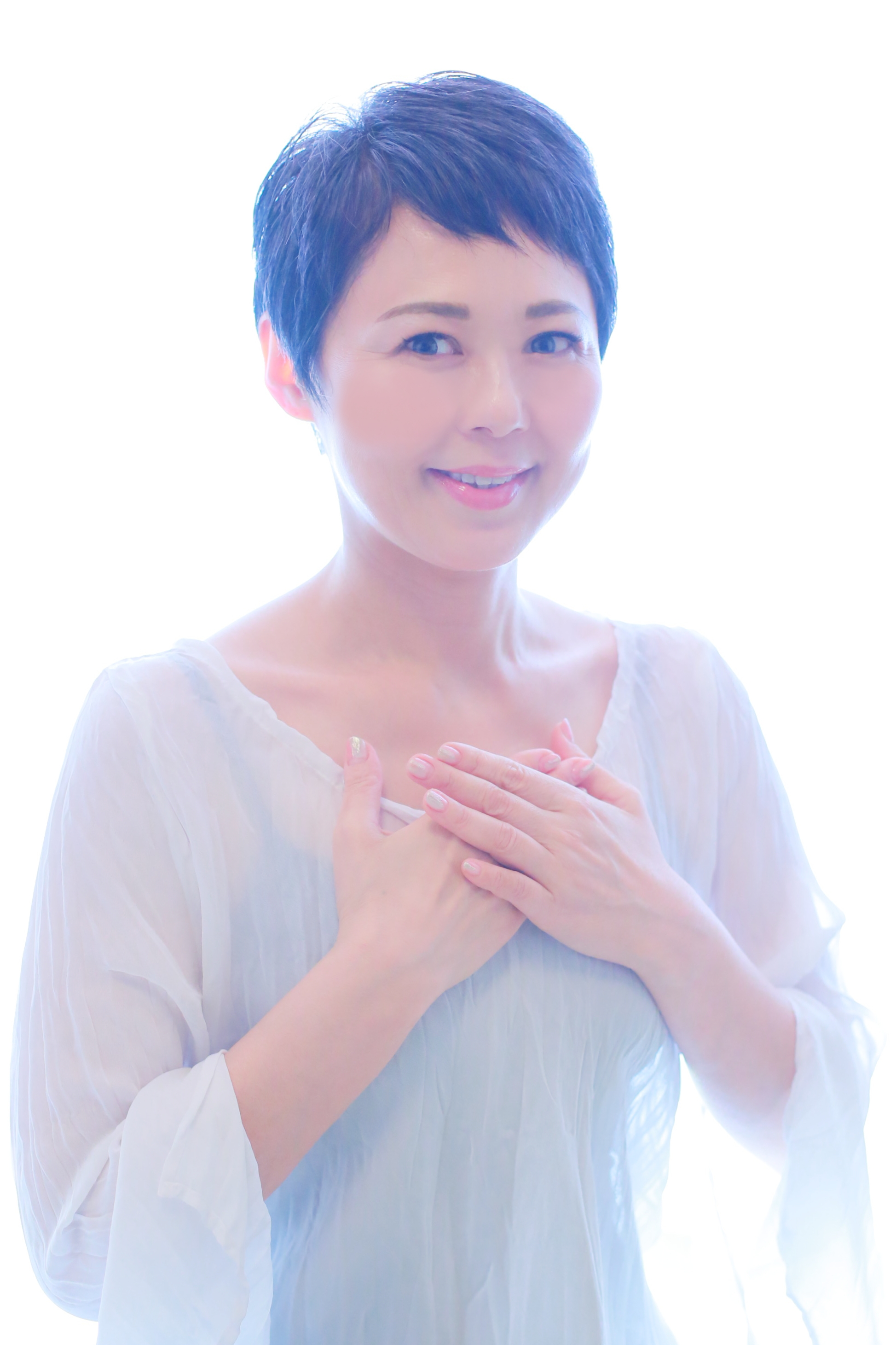 阿部真由美(声ヨガ講師・歌手)
