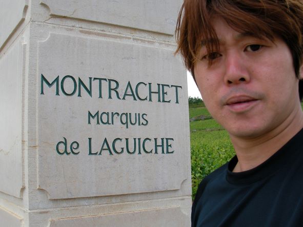 石川 仁(日本ソムリエ協会認定ソムリエ、ワインバー「コルク」オーナーソムリエ)