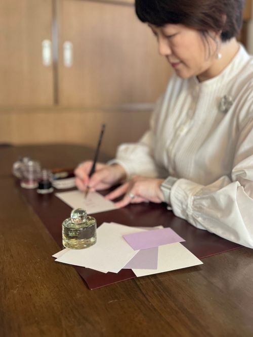 磯西 香織(カリグラファー)カリグラファーズ・ギルド会員